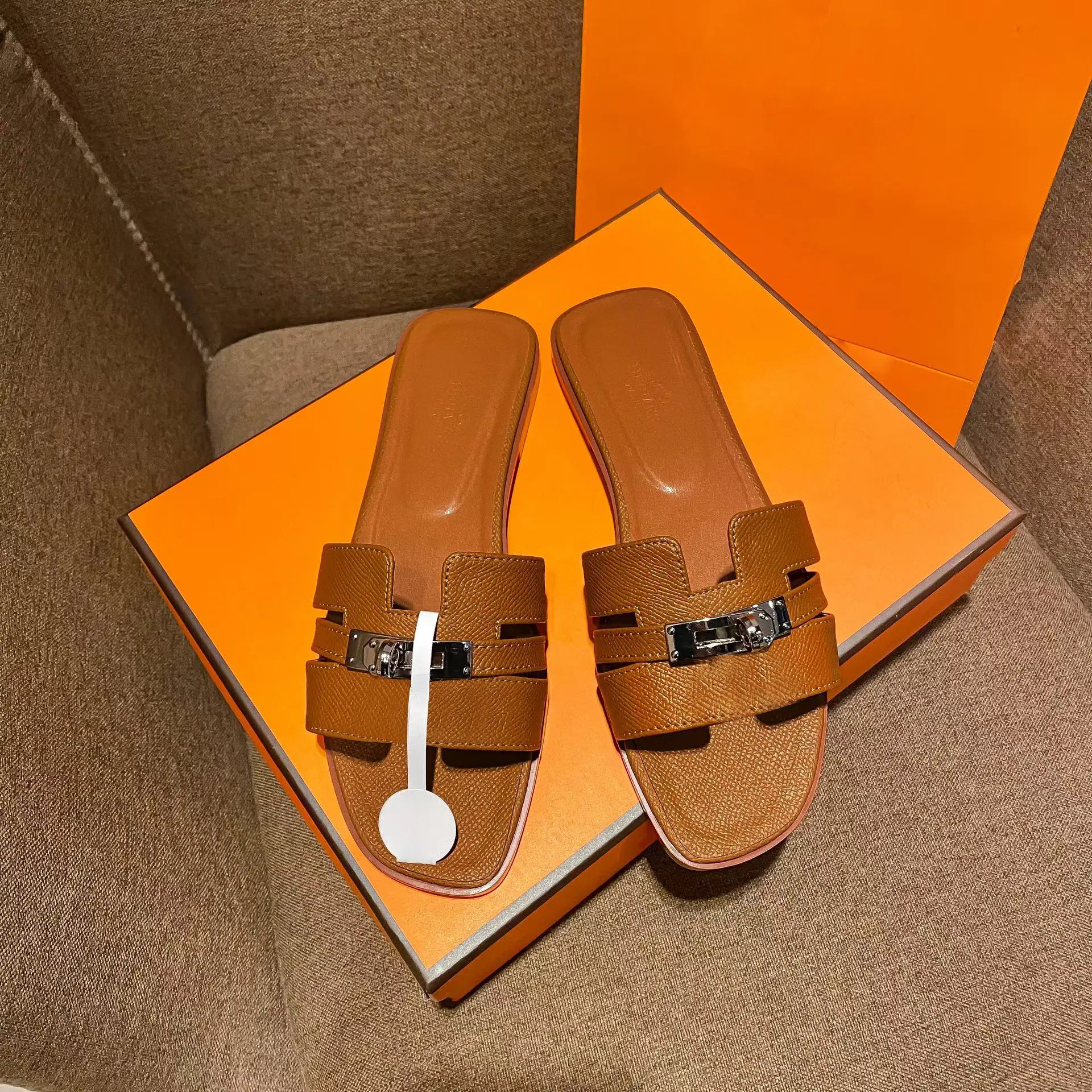 Women'S Flat Sandals with Metal Buckle - Stylish Versatile Spring/Summer New Arrivals Slide Walking Shoes for Girls